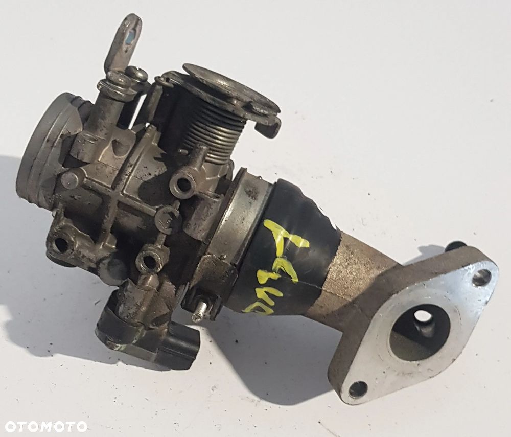 Sym GTS 125 Przepustnica - 2