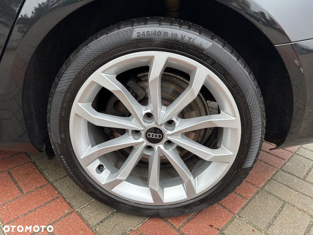 Audi A4 Avant 2.0 TDI - 24