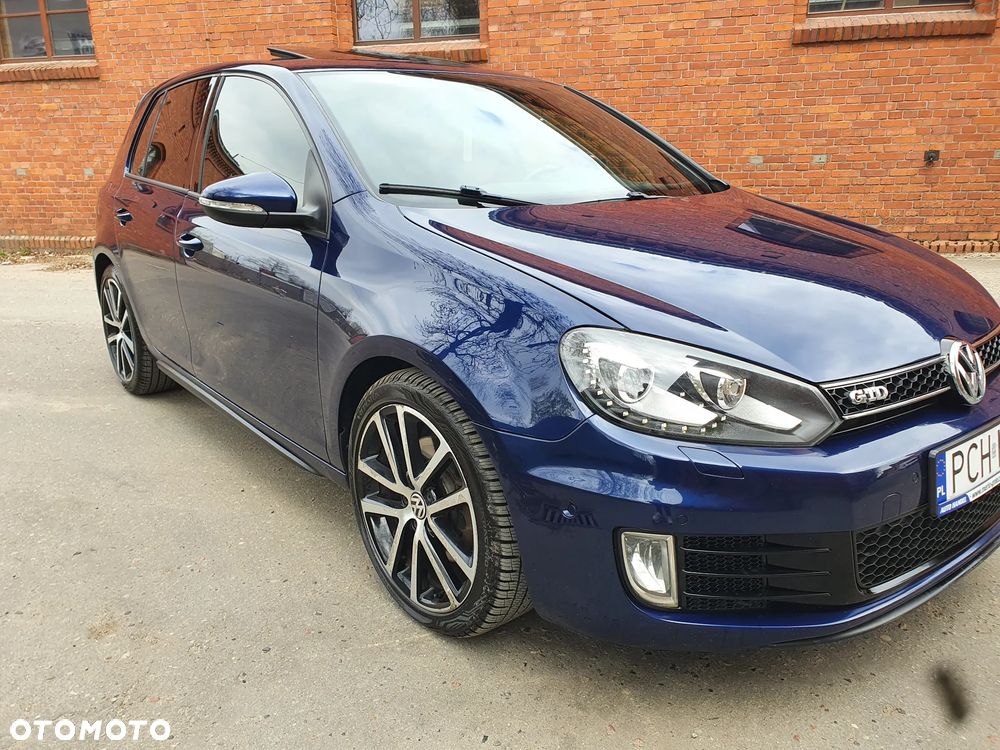 Volkswagen Golf 2.0 TDI DPF DSG GTD - 2