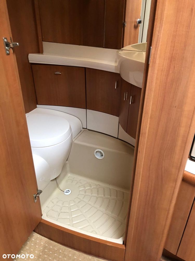 Hobby Excellent 560 UL - 17