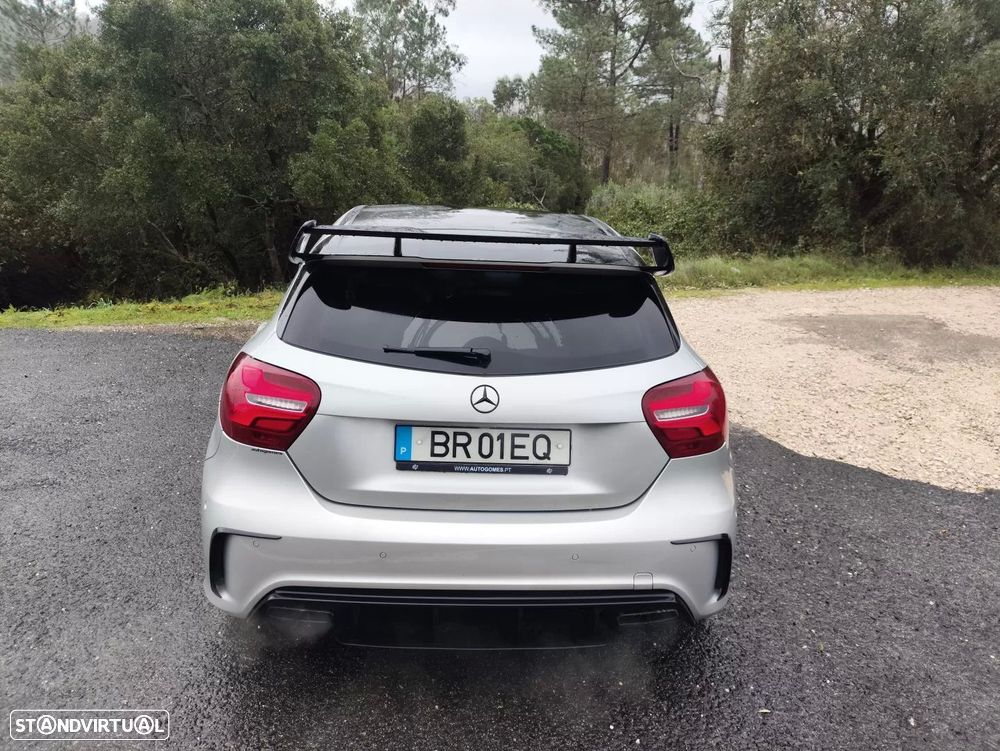 Mercedes-Benz A 45 AMG 4Matic Speedshift 7G-DCT - 9