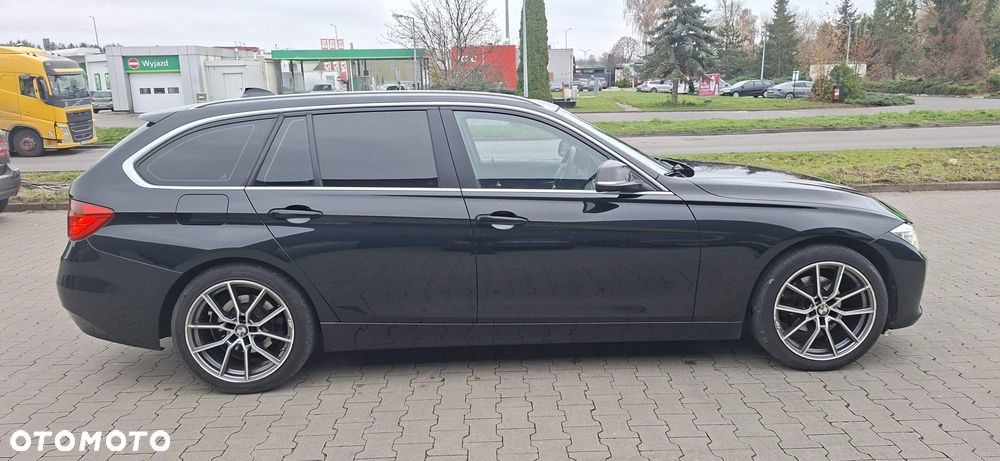 BMW Seria 3 318d - 28