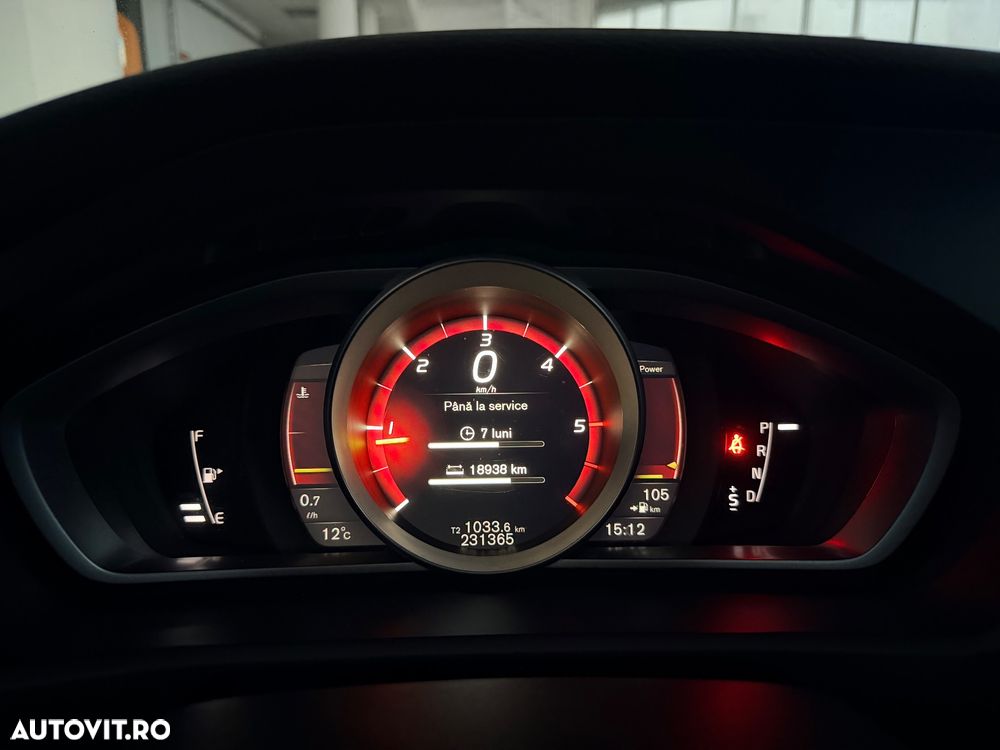 Volvo V40 D2 Geartronic Momentum - 13