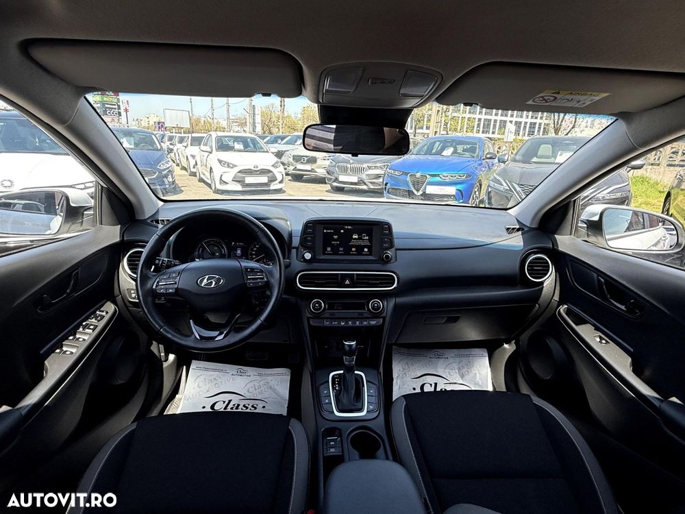 Hyundai KONA - 7