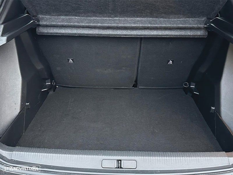 Peugeot 2008 1.2 PureTech Style - 5