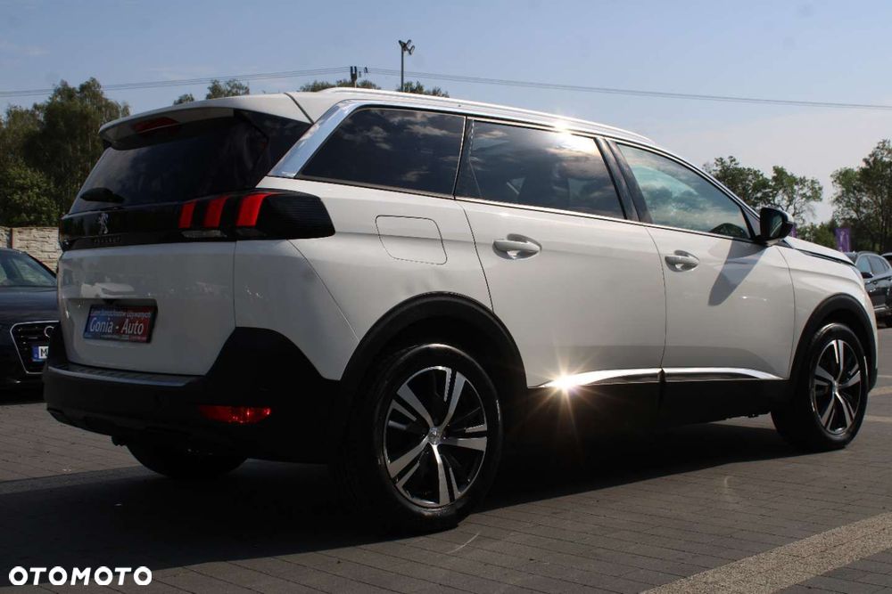 Peugeot 5008 - 13