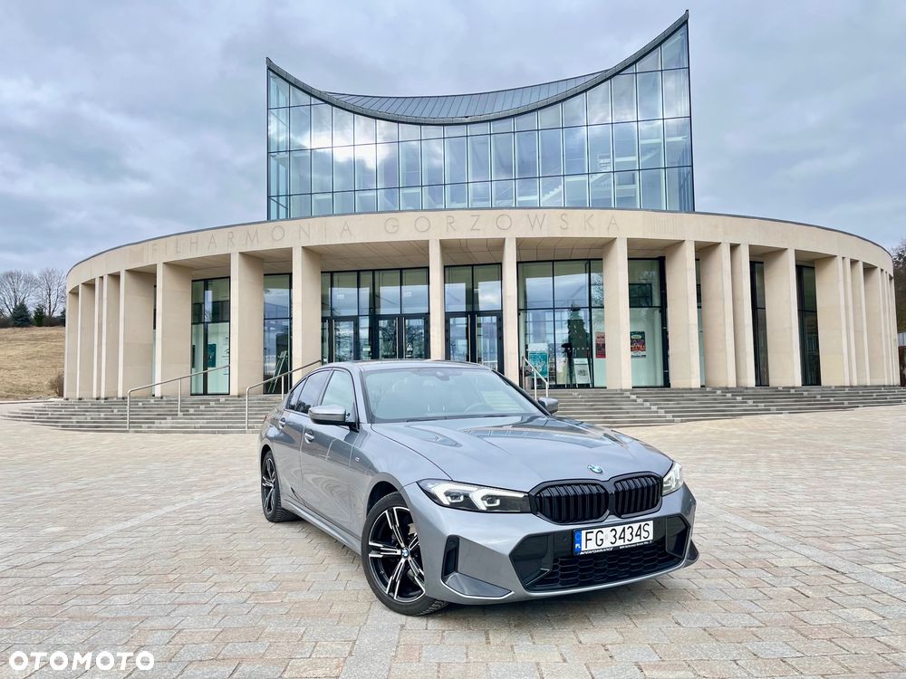 BMW Seria 3 318i M Sport sport - 12