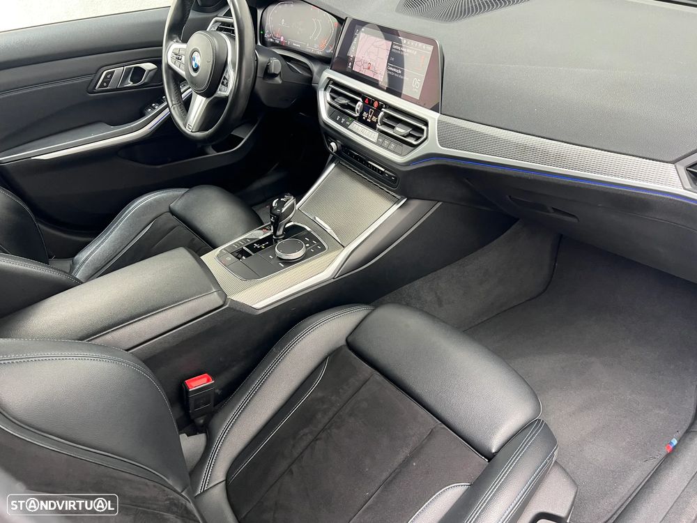 BMW 320 d Pack M Shadow Auto - 14