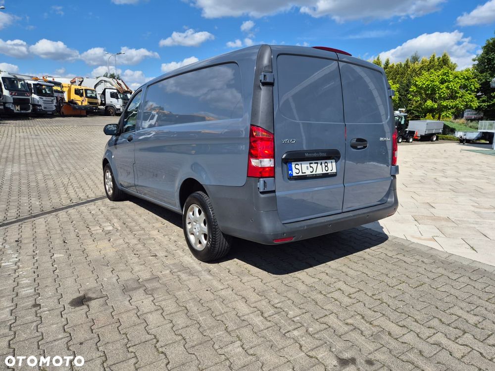 Mercedes-Benz Vito 110 CDi - SERWISOWANY - NISKI PRZEBIEG - RZADKI KOLOR - BOGATE WYPOSAŻENIE - EURO 6 - 11