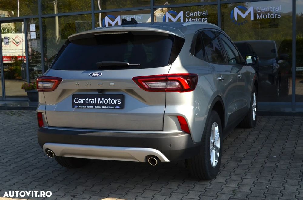 Ford Kuga 1.5 EcoBoost A8 FWD Titanium - 6