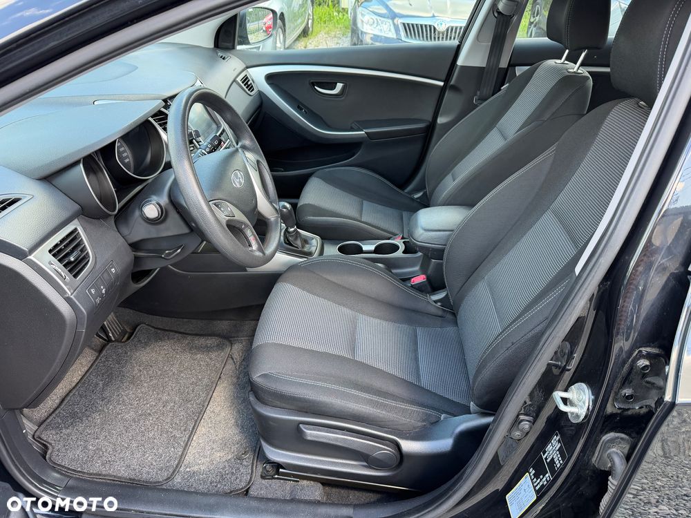 Hyundai i30 1.4 Classic - 28