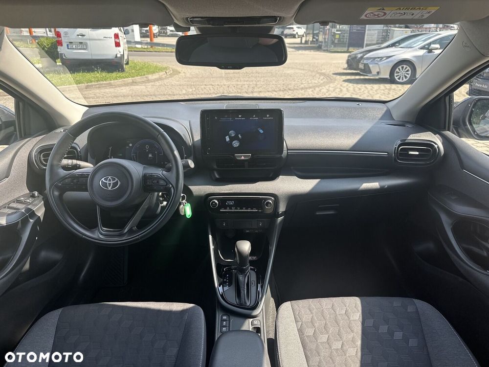 Toyota Yaris Hybrid 1.5 Style - 10