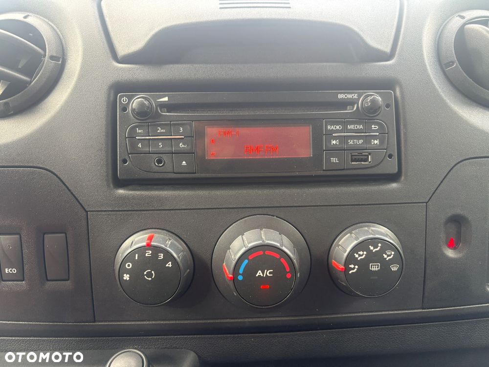 Renault Master - 15
