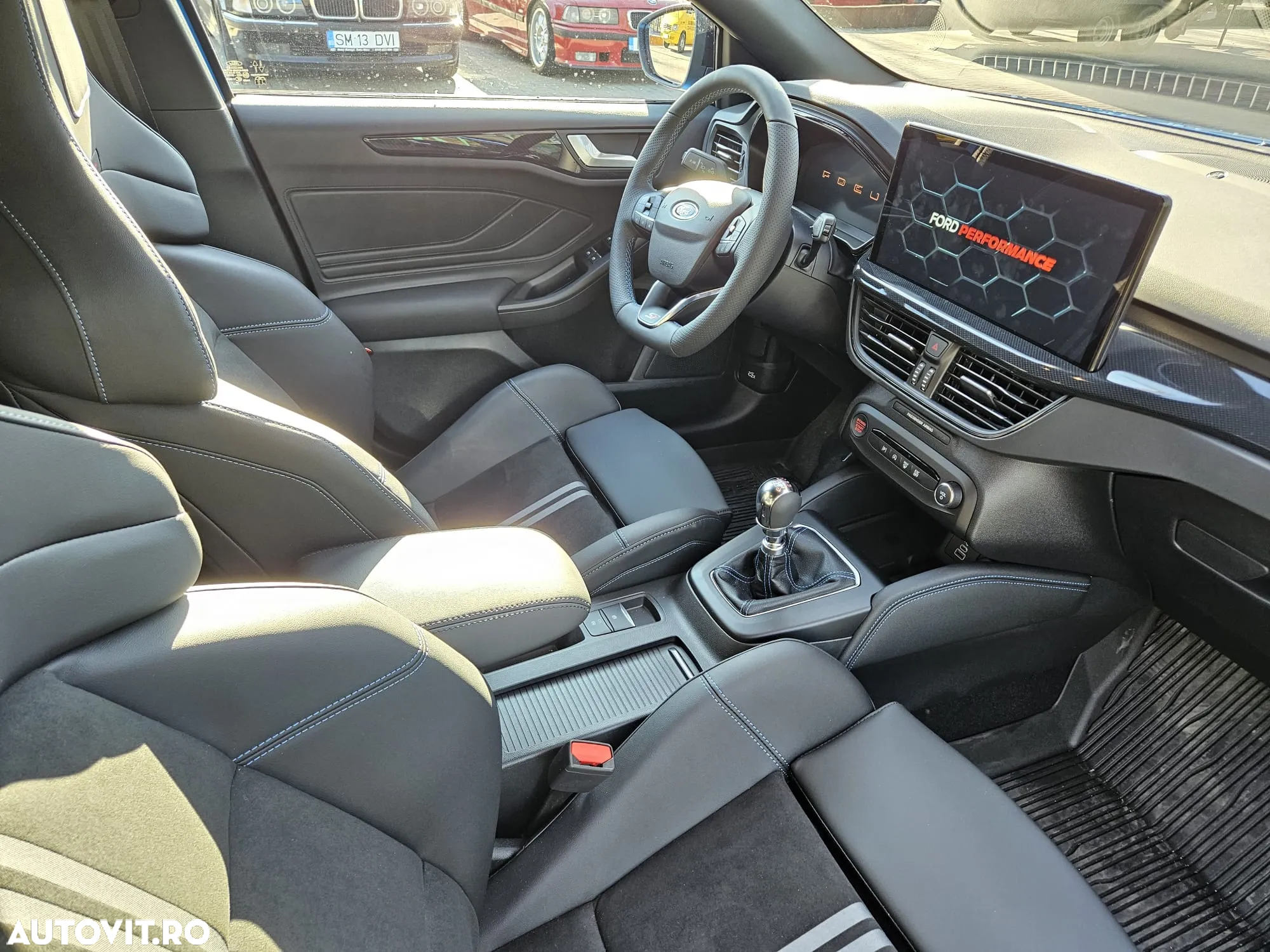 Ford Focus 2.3 Ecoboost ST X - 16