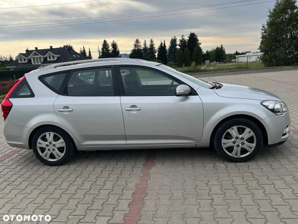 Kia Ceed 1.6 Crdi Comfort - 3