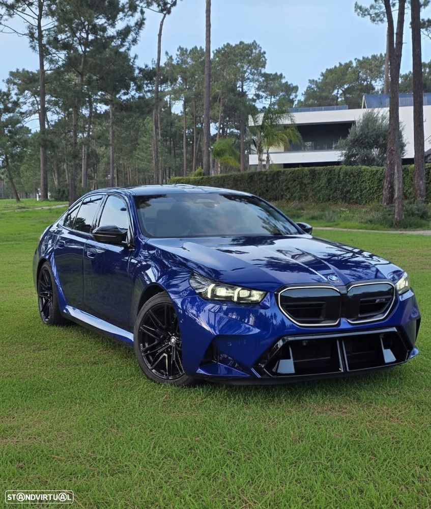 BMW M5 Standard - 1