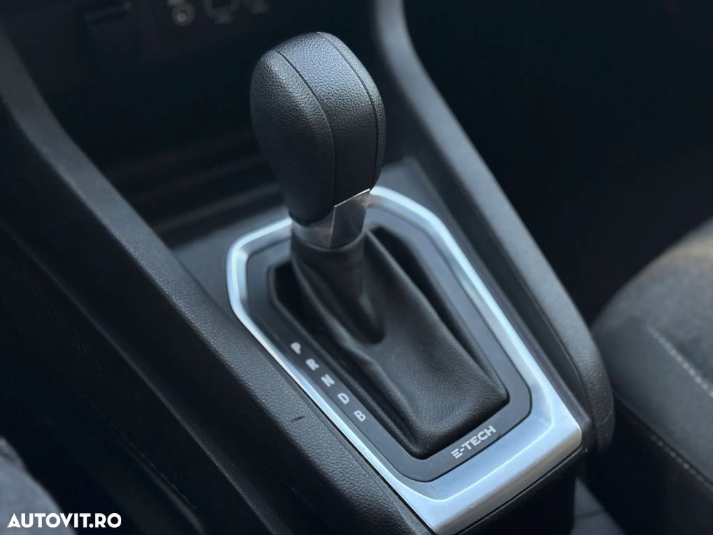 Renault Clio E-TECH Hybrid 140 BUSINESS EDITION - 17