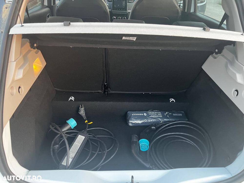 Renault ZOE (mit Batterie) Z.E. 50 EXPERIENCE - 8