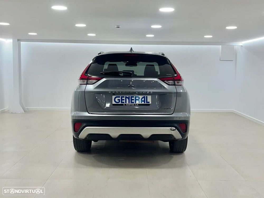 Mitsubishi Eclipse Cross 2.4 PHEV eMotion - 4