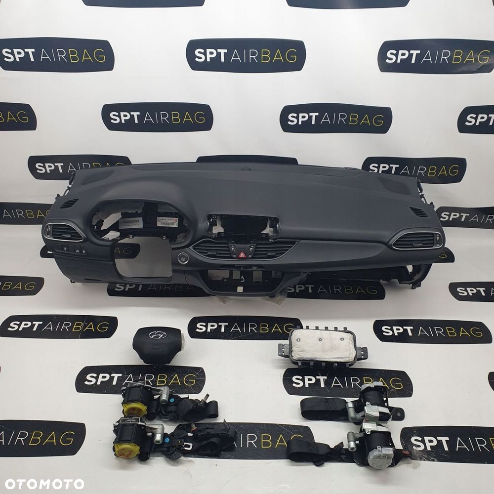 HYUNDAI i30 III DESKA ROZDZIELCZA KONSOLA KOKPIT PULPIT PODUSZKI AIRBAG AIR BAG PASY KIT SET - 1