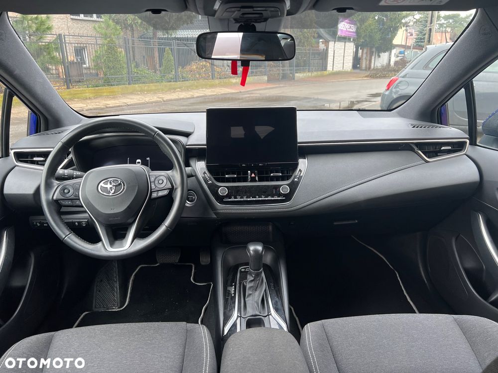 Toyota Corolla 1.8 Hybrid Comfort - 18