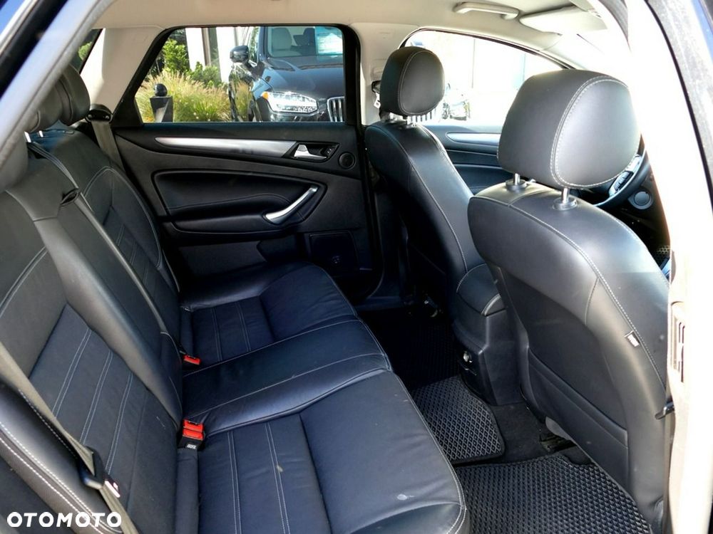 Ford Mondeo 2.0 TDCi Titanium X - 26