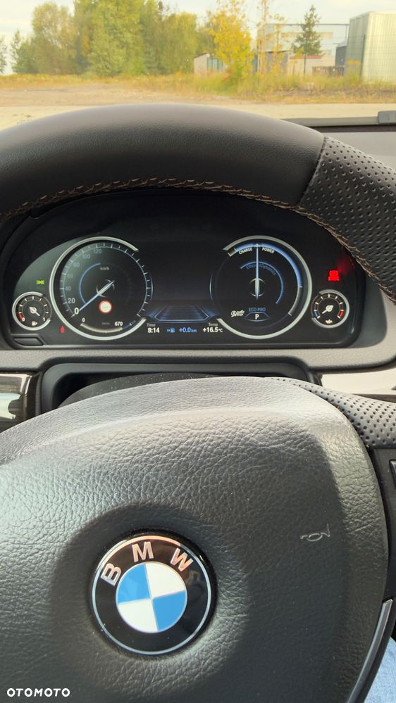 BMW Seria 5 535d xDrive Luxury Line - 9