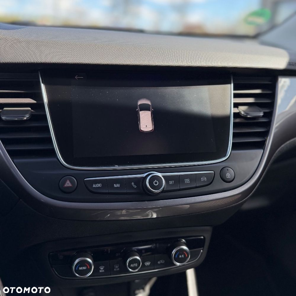 Opel Crossland X - 38