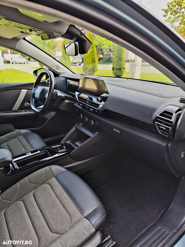 Citroën C4 BlueHDi 130 Stop&Start EAT8 FEEL PACK - 11