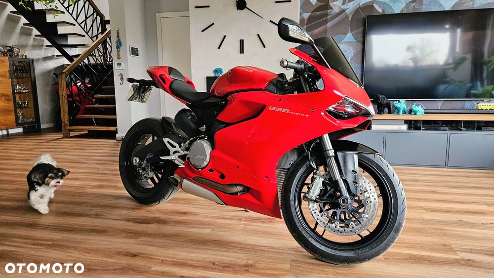 Ducati Panigale 899 - 1