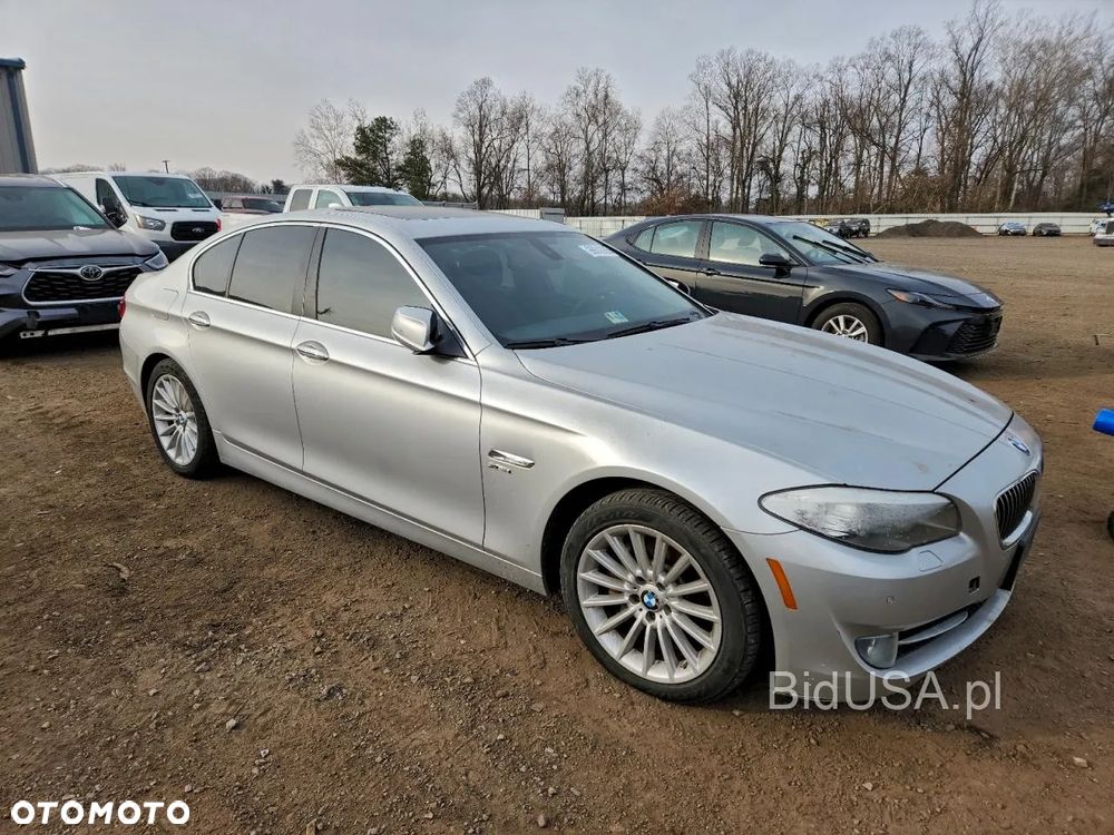BMW Seria 5 535i - 3