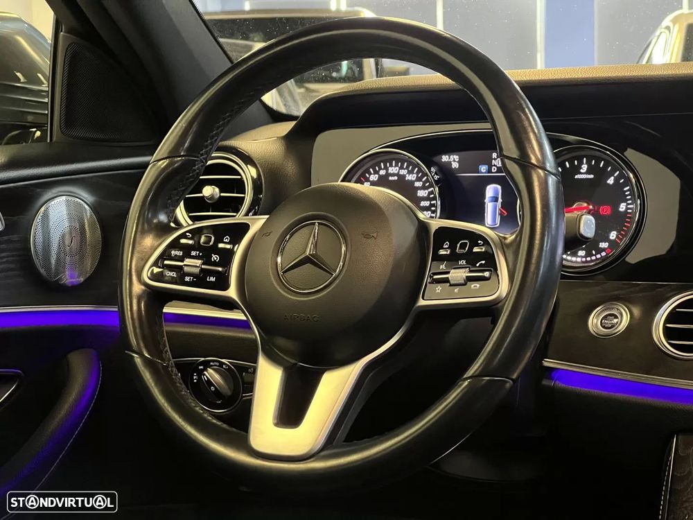 Mercedes-Benz E 220 d 4-Matic All Terrain Avantgarde + - 19