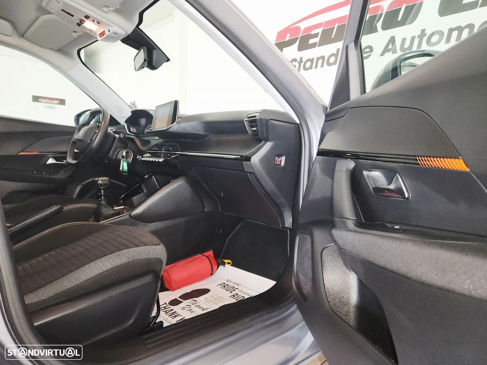 Peugeot 2008 BlueHDi 110 Active - 36