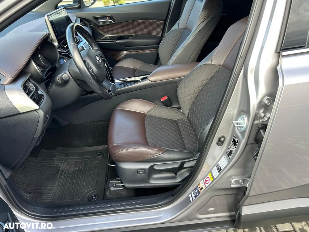Toyota C-HR Hybrid Style - 5