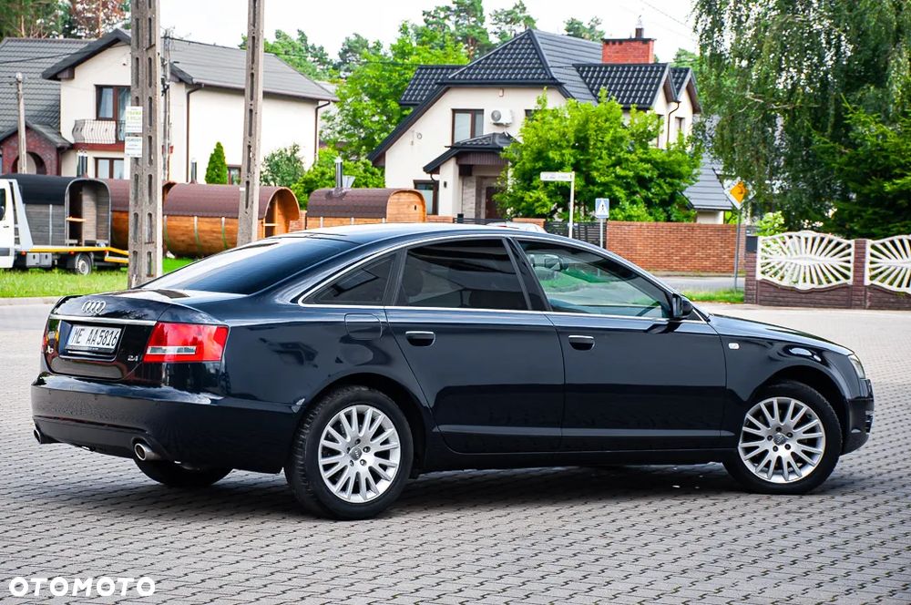 Audi A6 Limousine 2.4 - 10