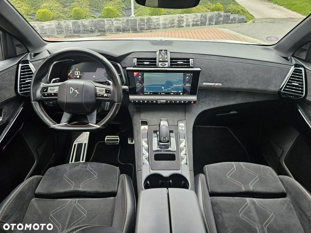 DS Automobiles DS 7 Crossback - 26