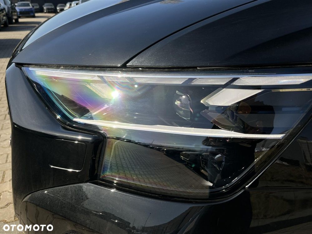 Audi Q8 - 9