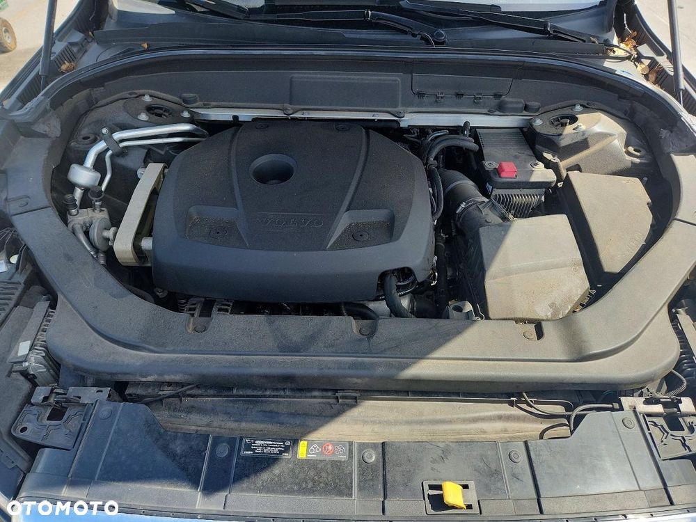Volvo XC 60 T5 AWD Inscription - 12