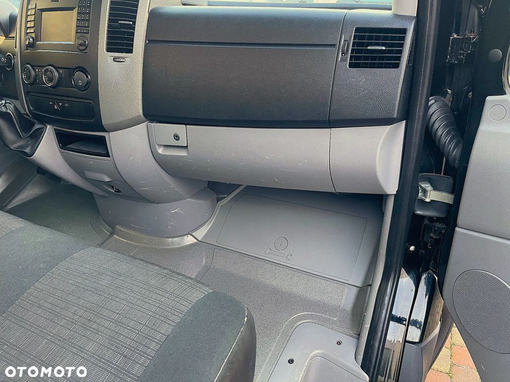 Mercedes-Benz Sprinter 3,0 Skrzyniowy - 26