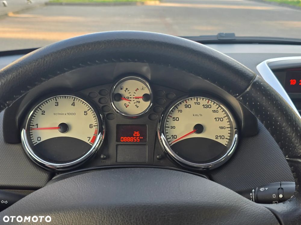 Peugeot 207 95 VTi Forever - 6