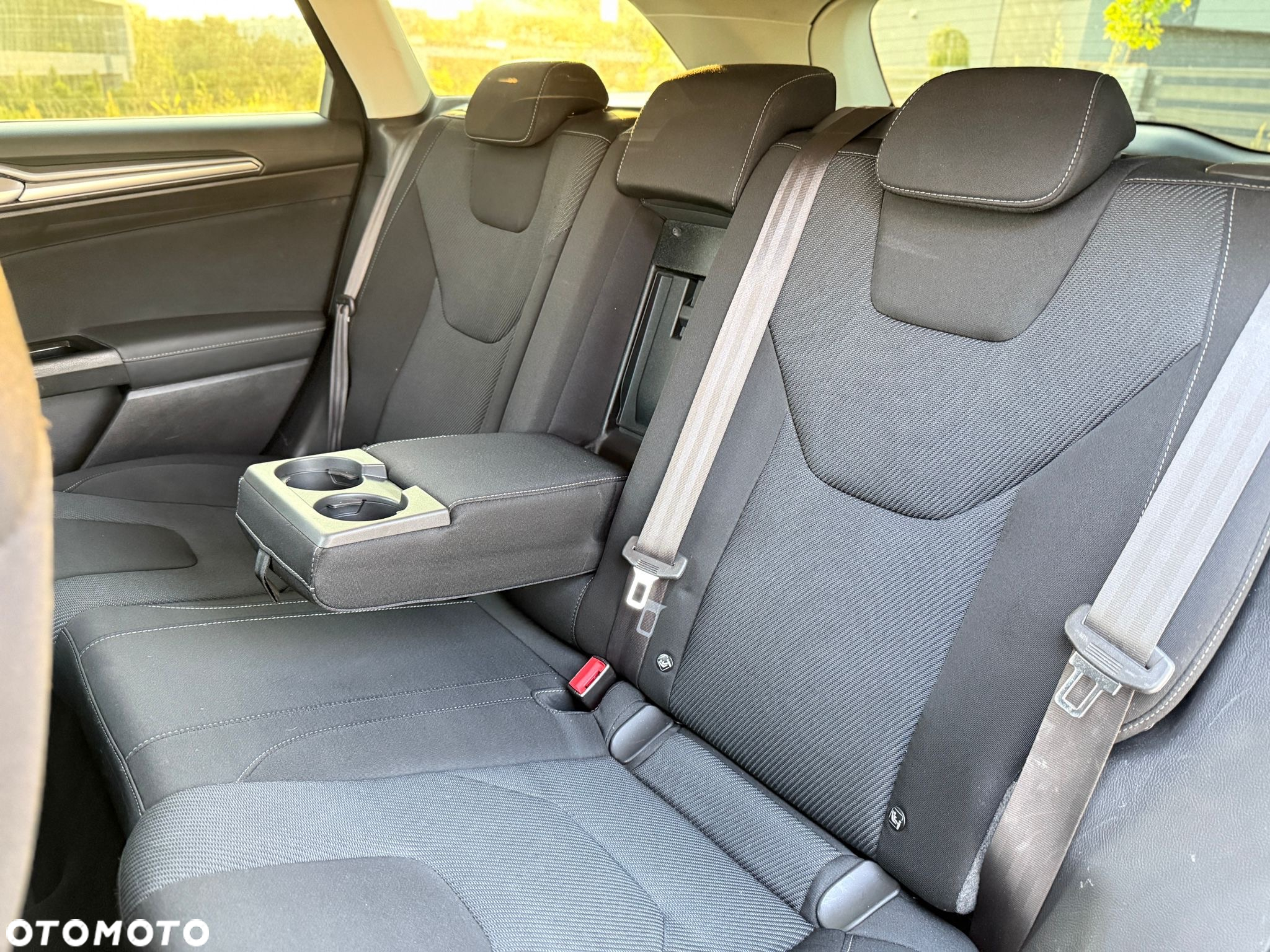 Ford Mondeo 2.0 TDCi Titanium PowerShift - 7