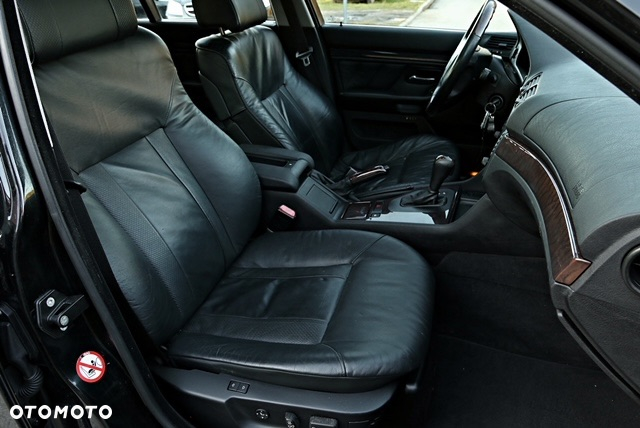 BMW Seria 5 - 23