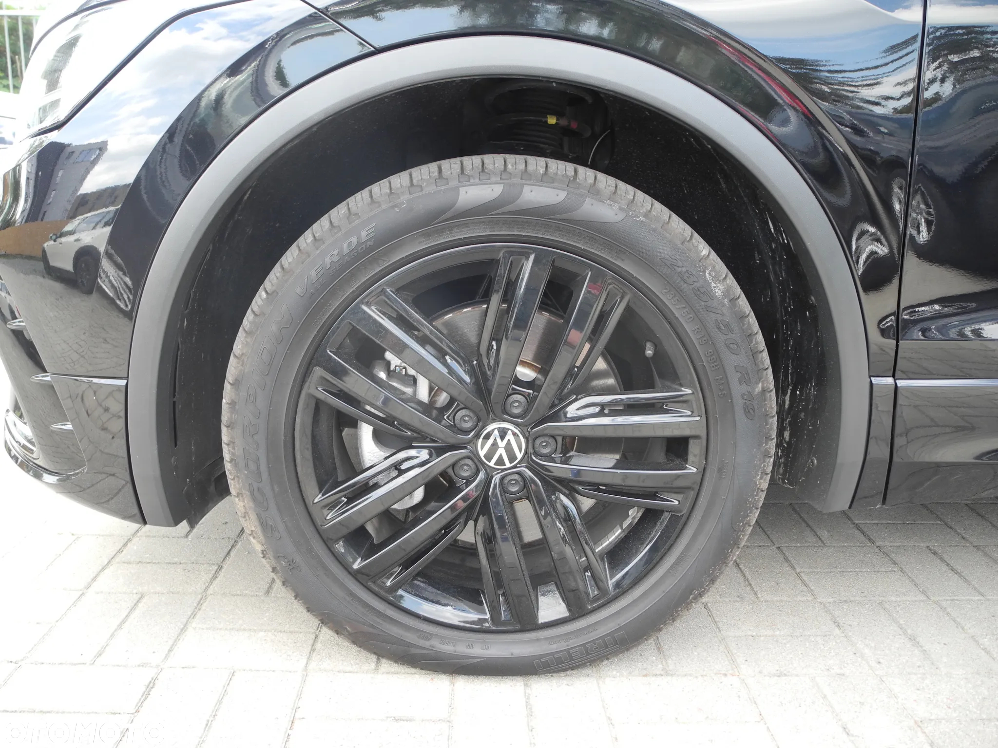 Volkswagen Tiguan Allspace - 30
