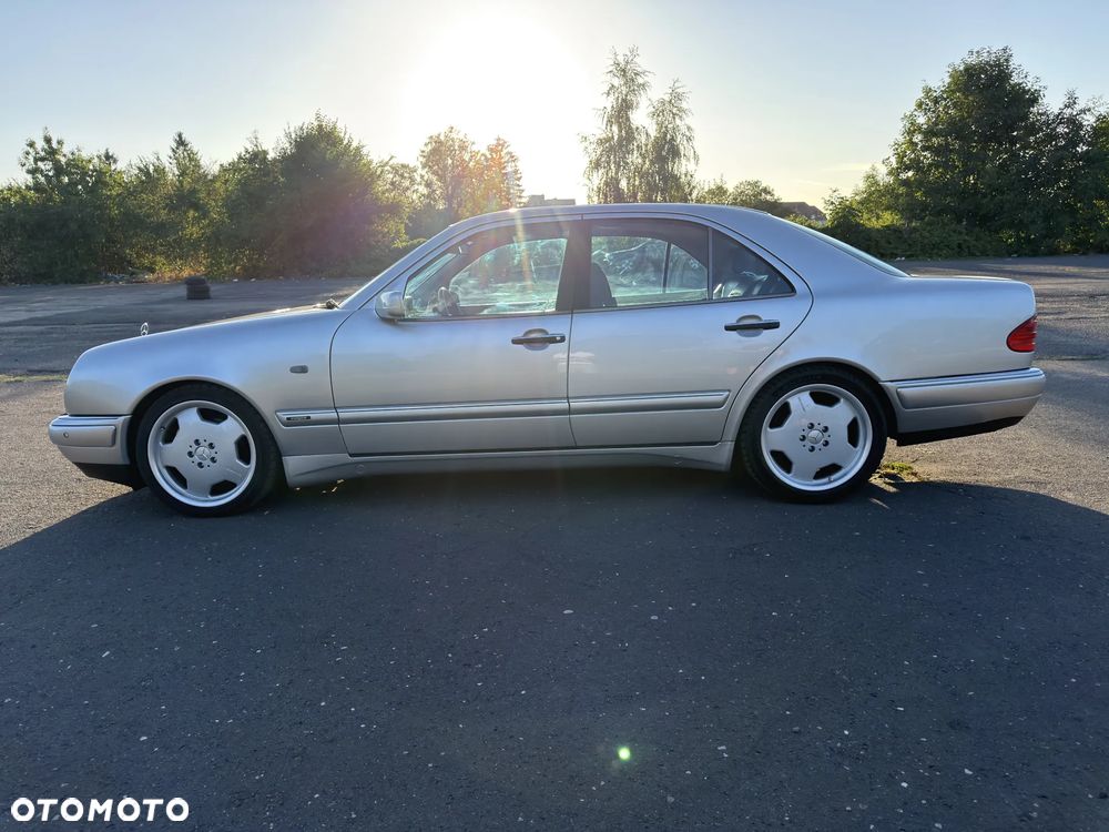 Mercedes-Benz Klasa E 430 T Avantgarde - 7
