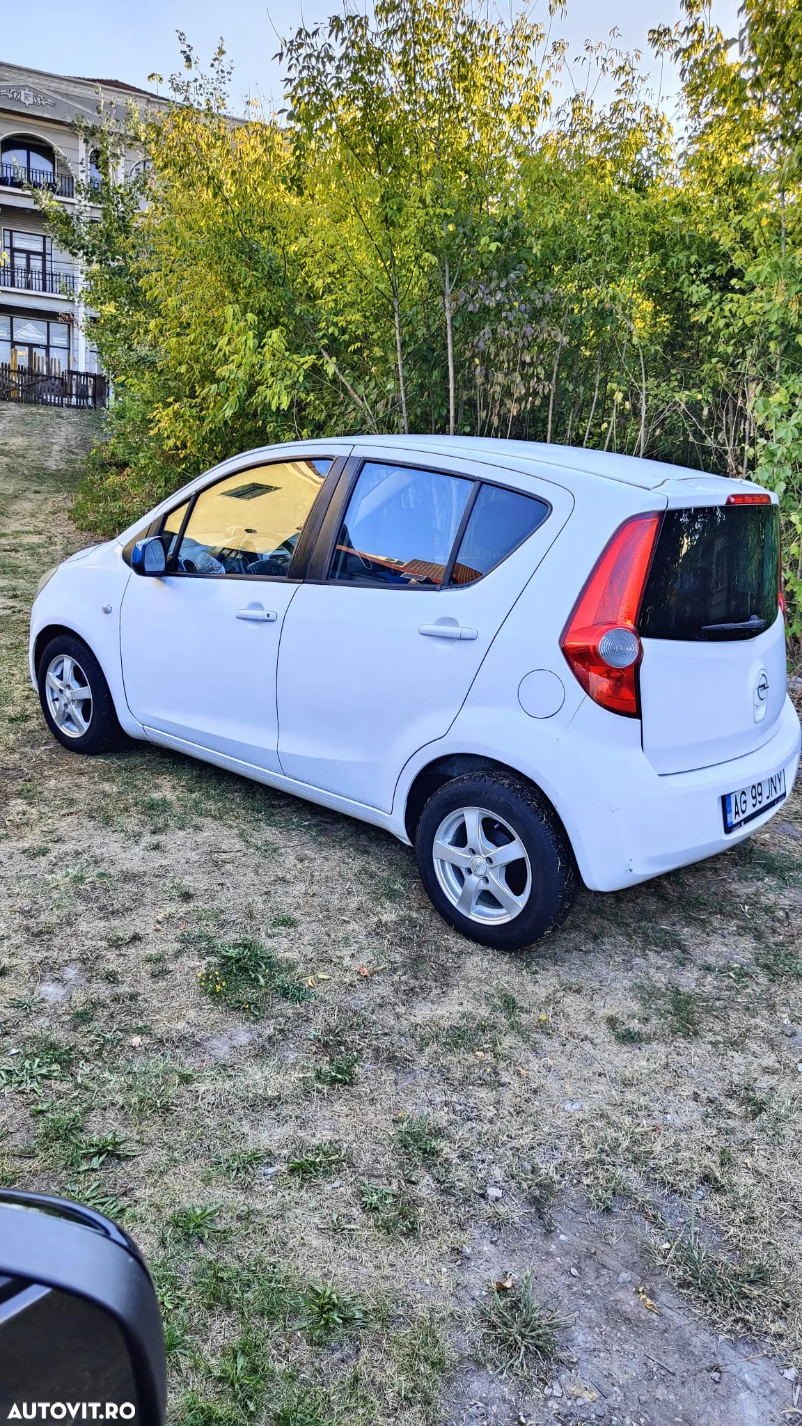 Opel Agila - 2