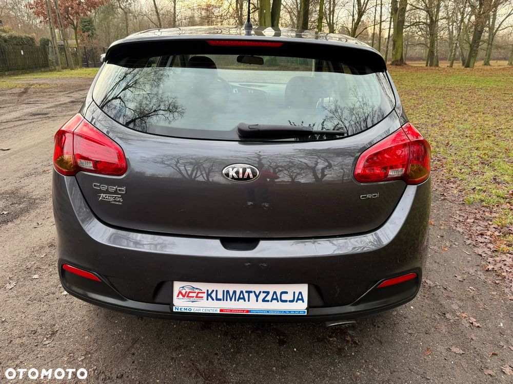 Kia Ceed 1.4 CRDi 90 Spirit - 10