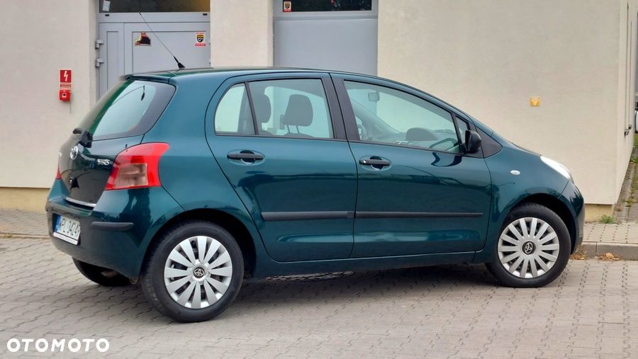 Toyota Yaris - 9