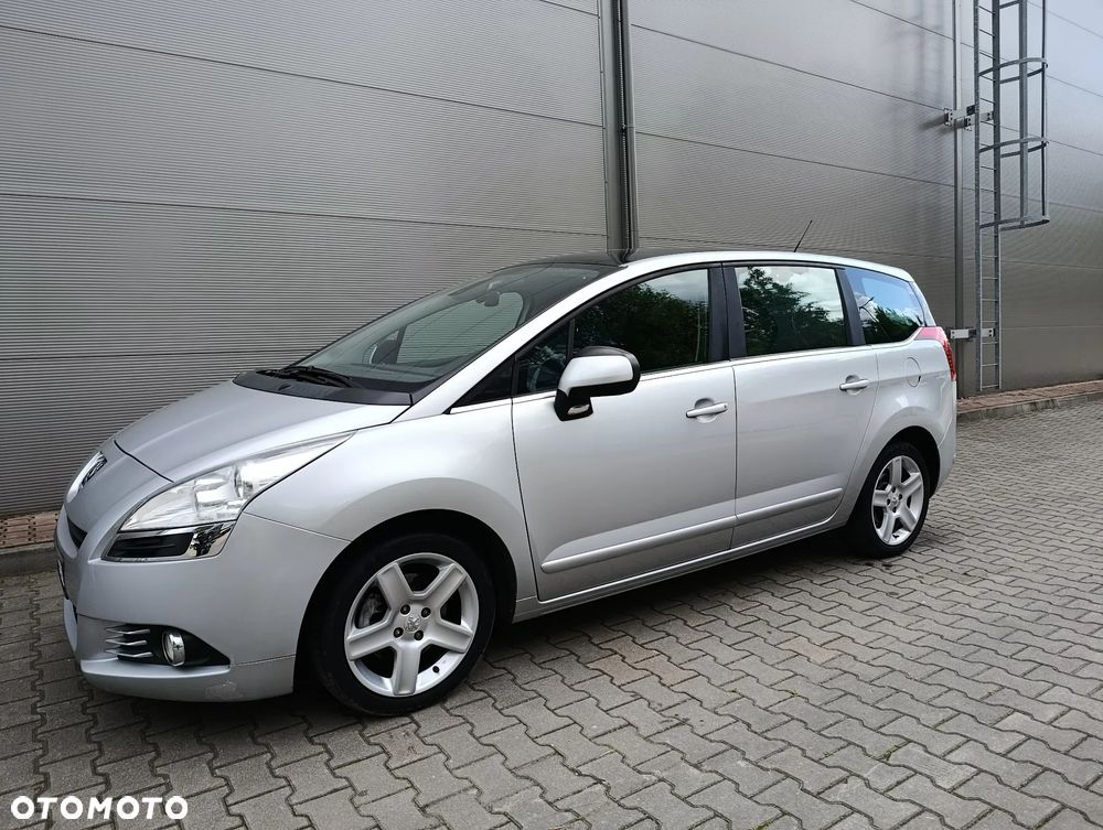 Peugeot 5008 1.6 THP Active - 22
