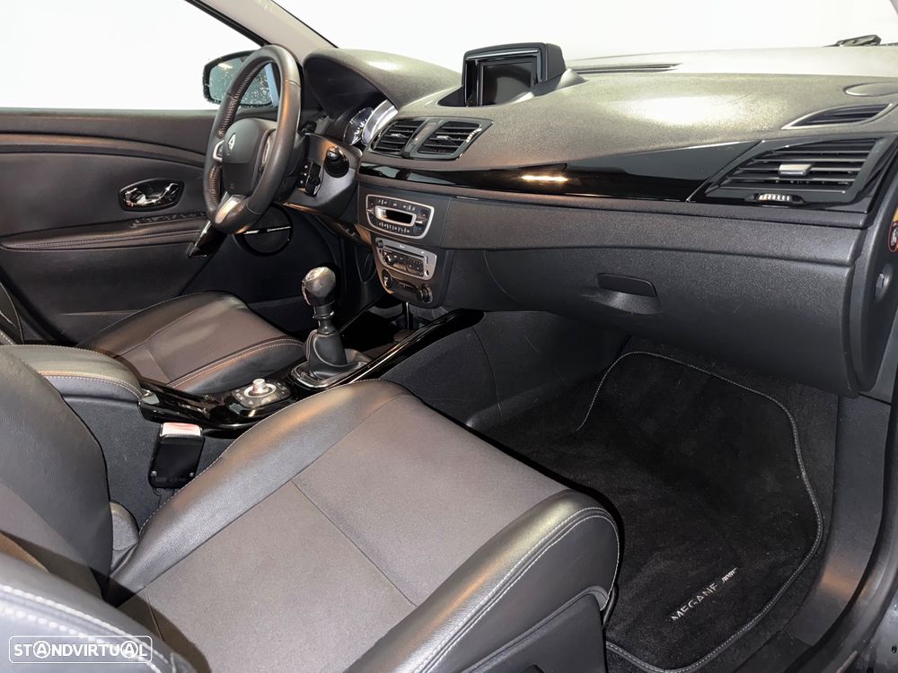 Renault Mégane Sport Tourer dCi 110 FAP Paris - 4