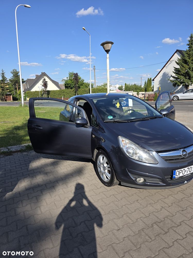 Opel Corsa - 2